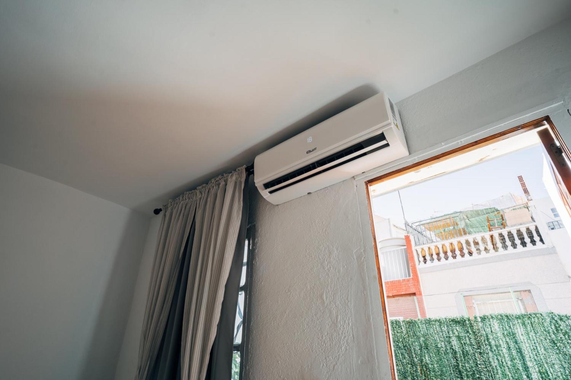 Atp San Cristobal A 5 Minutos De Puerta Purchena - Alcazaba - Catedral - Wifi Gratis! Villa Almeria Ngoại thất bức ảnh